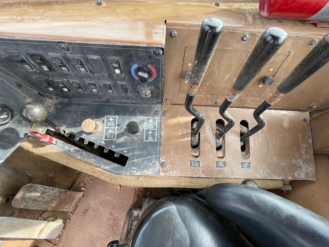 2000 CATERPILLAR 613 Series II - Image 9